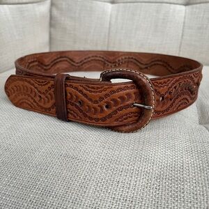 WESTERN Style Floral Tooled Lacing Detail Belt Brown Leather Rodeo Stampede